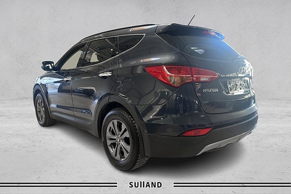 Hyundai Santa Fe 3 of 5