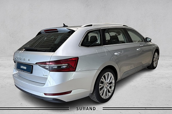 Skoda Superb 13 of 14