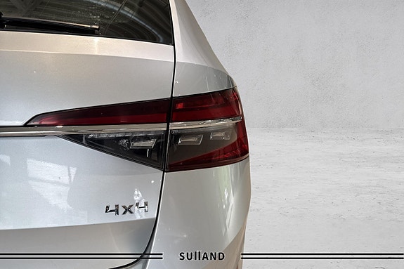 Skoda Superb 12 of 14