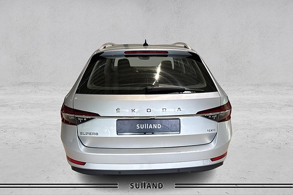 Skoda Superb 11 of 14