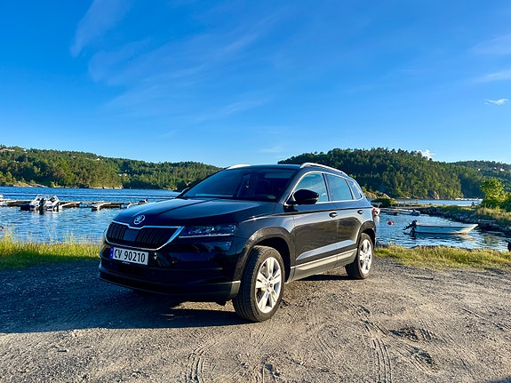 Skoda Karoq 2 of 5