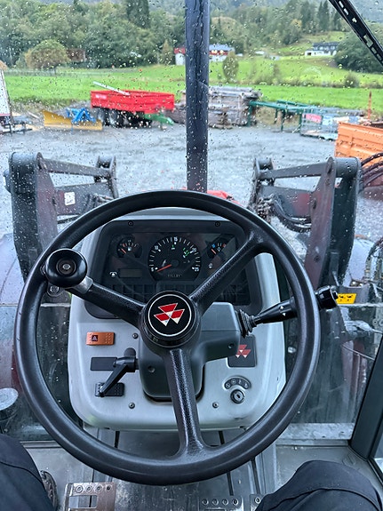 Massey Ferguson 4255 12 of 22