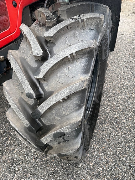 Massey Ferguson 4255 5 of 9