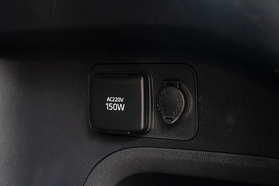 Toyota RAV4 14 of 30
