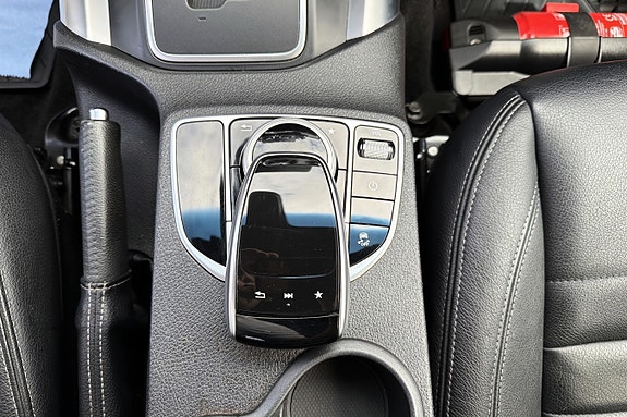 Mercedes-Benz X250 d 15 of 23