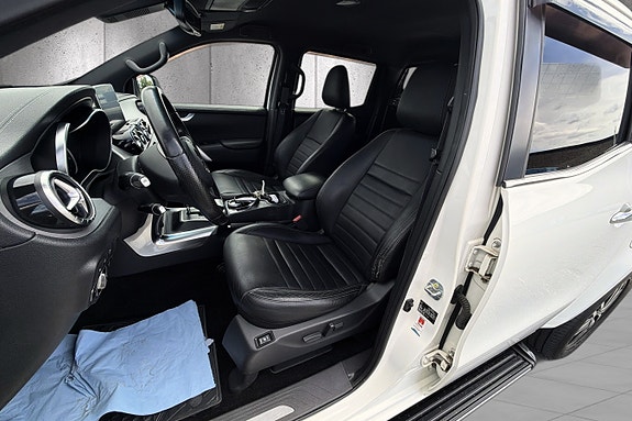 Mercedes-Benz X250 d 9 of 23