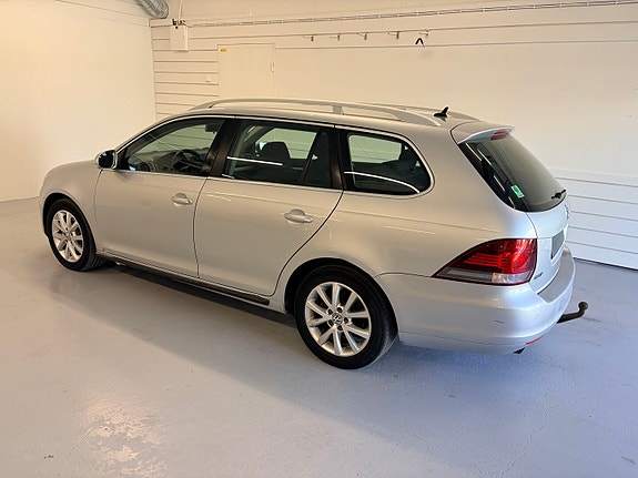 Volkswagen Golf VI 9 of 22