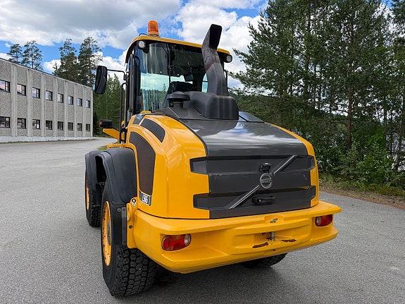 Volvo L50G 17 of 30
