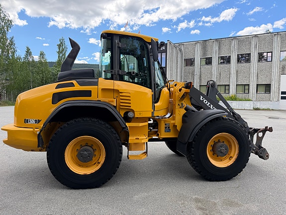 Volvo L50G 11 of 30