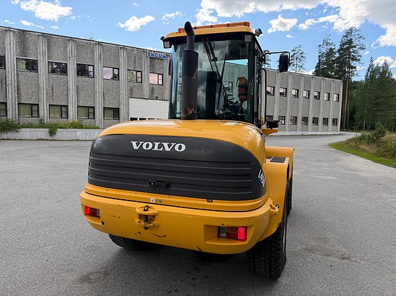 Volvo L45B 35km/h versjon med hydraulisk pallegaffel og skuffe. 21 of 30