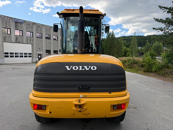 Volvo L45B 35km/h versjon med hydraulisk pallegaffel og skuffe. 20 of 30