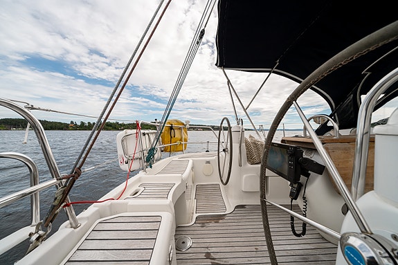 Jeanneau Sun Odyssey 40.3 – Velholdt turseiler med omfattende utstyrspakke 29 of 30