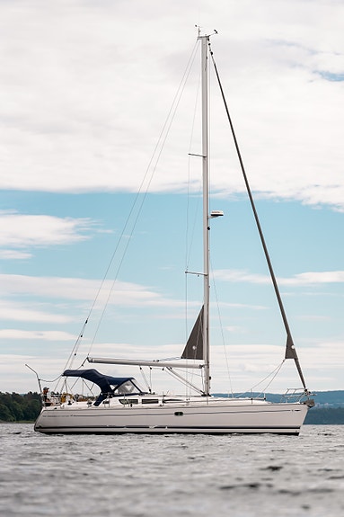 Jeanneau Sun Odyssey 40.3 – Velholdt turseiler med omfattende utstyrspakke 7 of 30