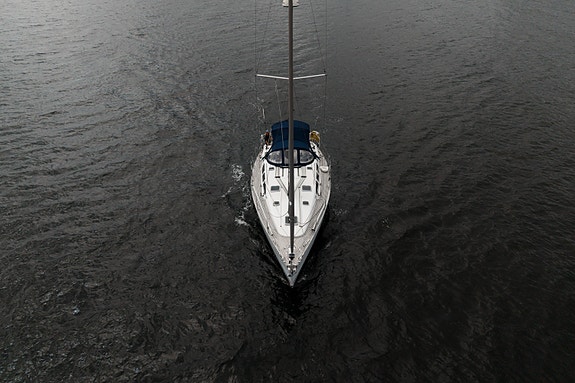 Jeanneau Sun Odyssey 40.3 – Velholdt turseiler med omfattende utstyrspakke 10 of 30