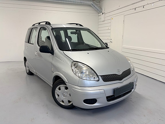 Toyota Yaris Verso
