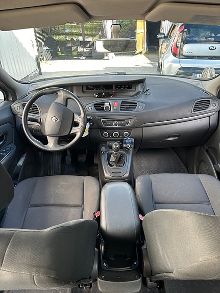 Renault Scenic III 7 of 15