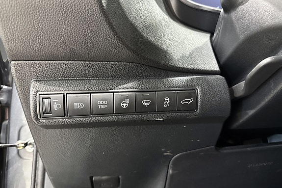 Toyota Corolla 9 of 23