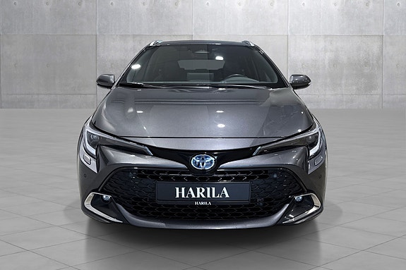 Toyota Corolla 2 of 23