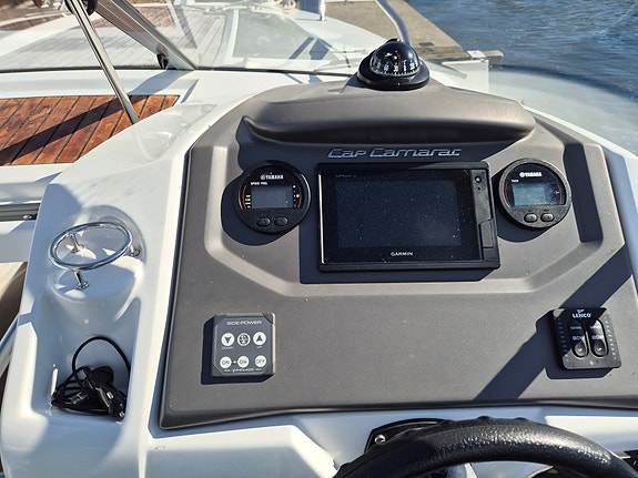 Jeanneau Cap Camarat 7,5 (24 fot), med Yamaha 225 hk 4 of 5