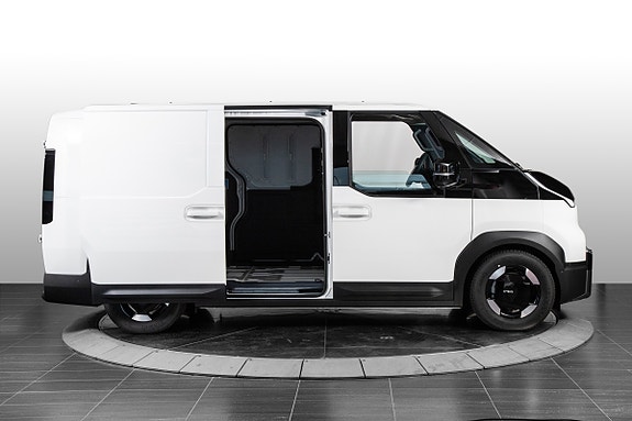 Kia PV5 3 of 24