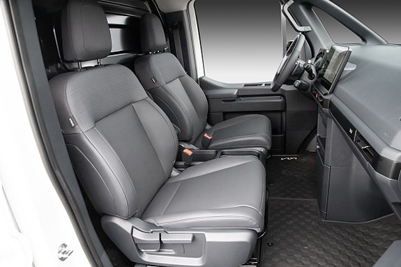 Kia PV5 23 of 24