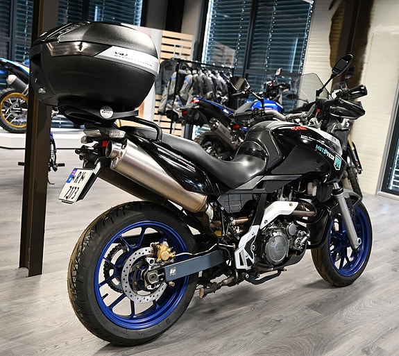 Aprilia Pegaso Strada 650 3 of 7