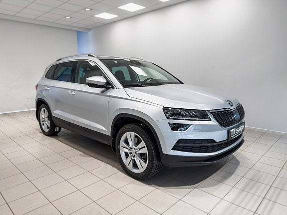 Skoda Karoq 2 of 5