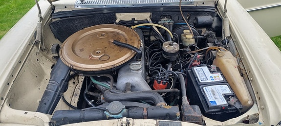 Mercedes-Benz 250 12 of 19