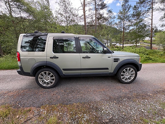Land Rover Discovery 3 2008 photo 3