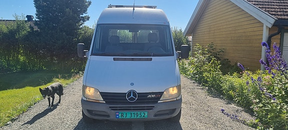 Mercedes-Benz Sprinter 208 2001 photo 3