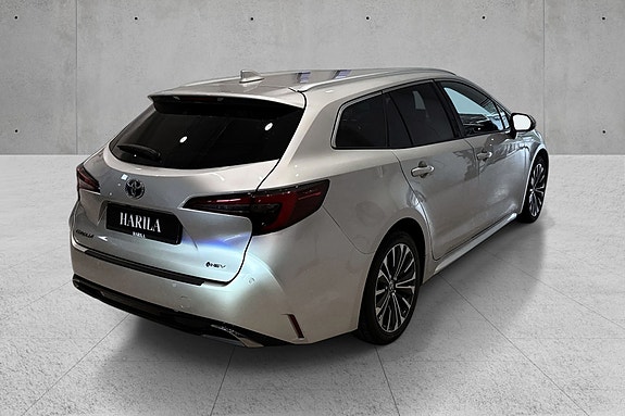 Toyota Corolla 5 of 5
