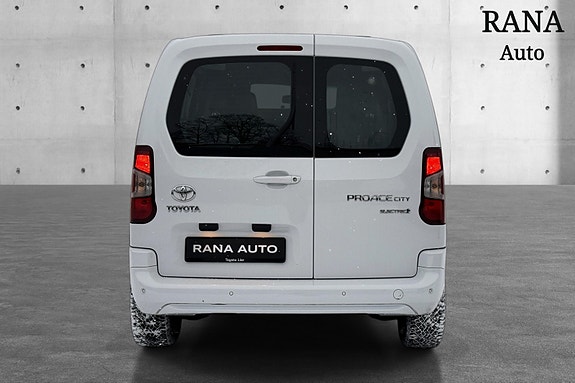 Toyota Proace City 4 of 5