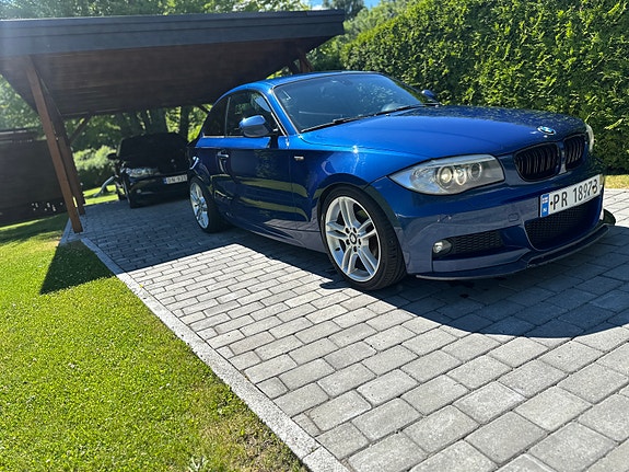 BMW 118d 5 of 12