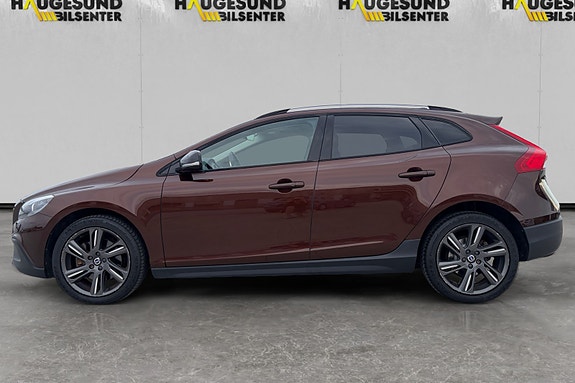 Volvo V40 Cross Country 5 of 5