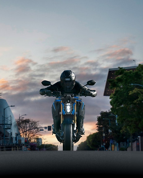 Suzuki GSX-S1000R 6 of 30