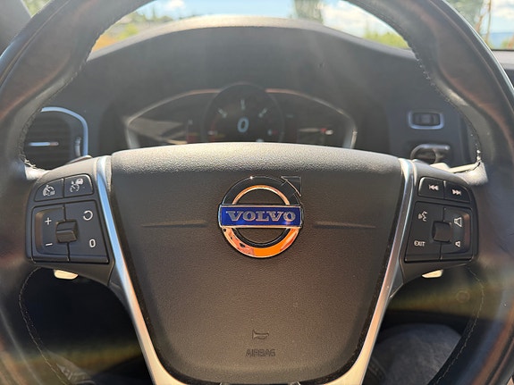 Volvo S60 16 of 23