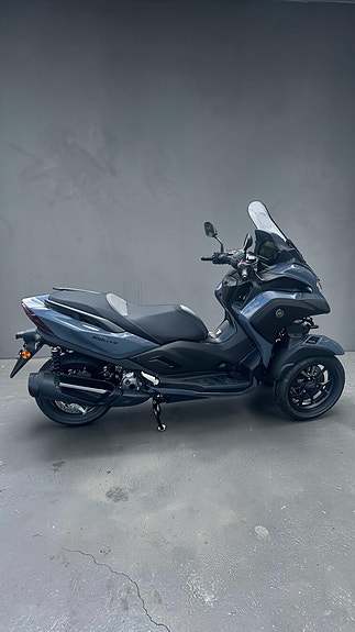 Yamaha Tricity 300 5 of 5