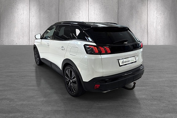 Peugeot 3008 4 of 5