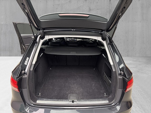 Audi A4 15 of 24