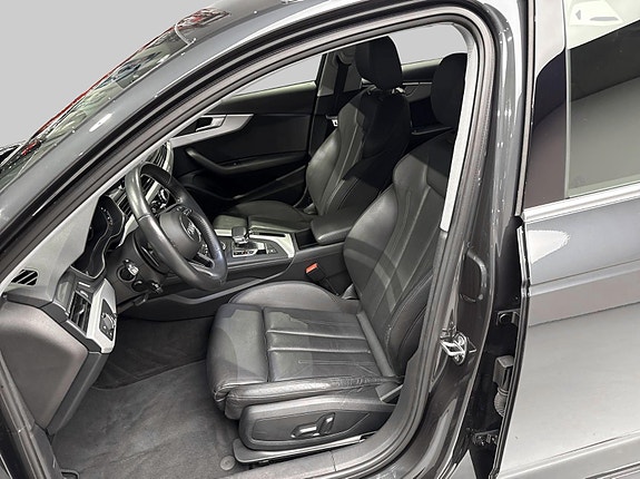 Audi A4 8 of 24