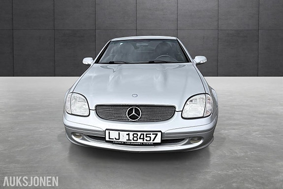 Mercedes-Benz slk 3 of 5