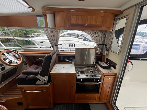 Viknes 1030 K2, ankervinsj akter, autopilot, radar, skipsregistrert 30 of 30
