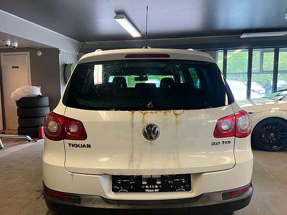 Volkswagen Tiguan 5 of 30