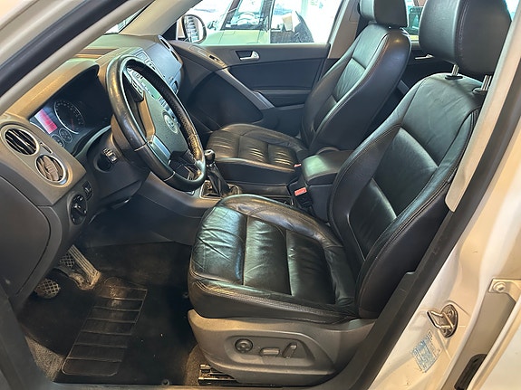 Volkswagen Tiguan 15 of 30