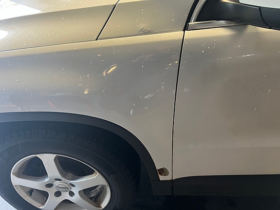 Volkswagen Tiguan 9 of 30