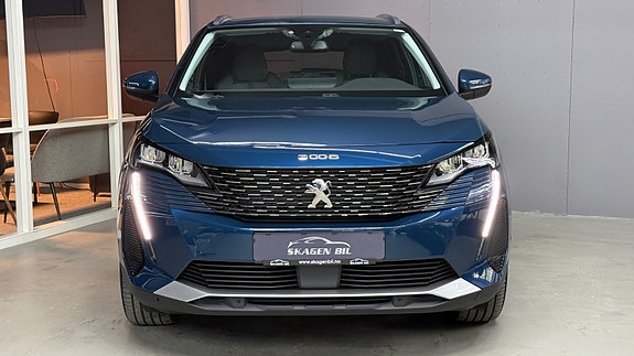 Peugeot 3008 3 of 5