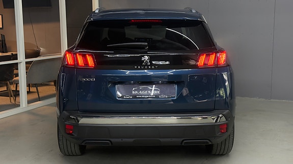 Peugeot 3008 4 of 5