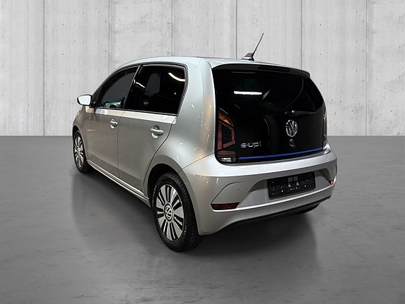 Volkswagen UP! 3 of 5
