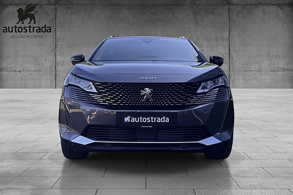 Peugeot 3008 2 of 5