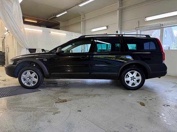 Volvo XC70 3 of 30